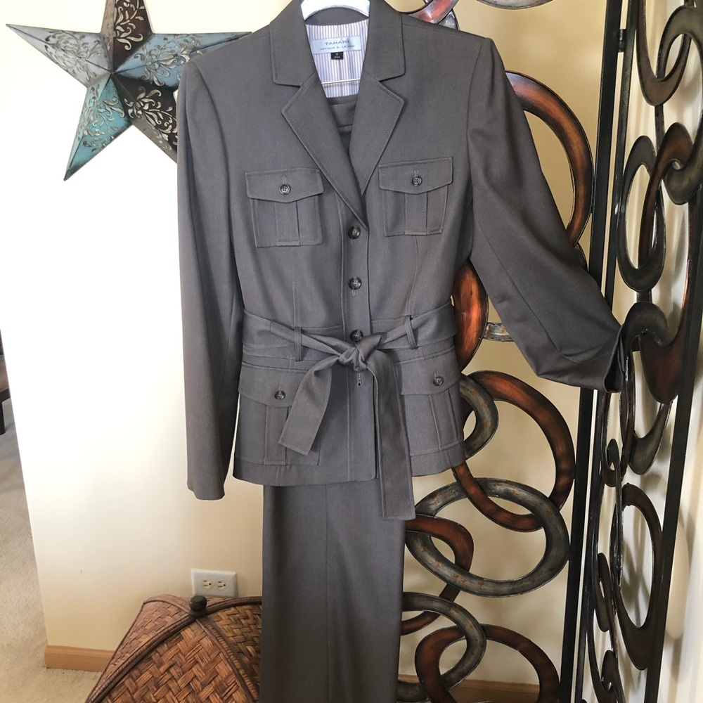 Pants Suit - image 4